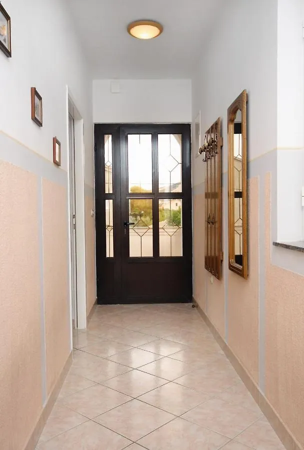 Apartments By The Sea Barbat, Rab - 4993 Barbat na Rabu