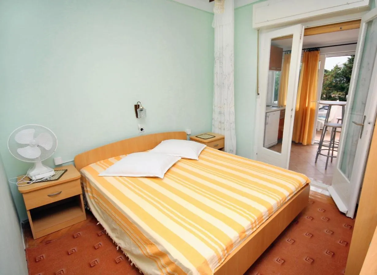 Apartments By The Sea Barbat, Rab - 4993 Barbat na Rabu